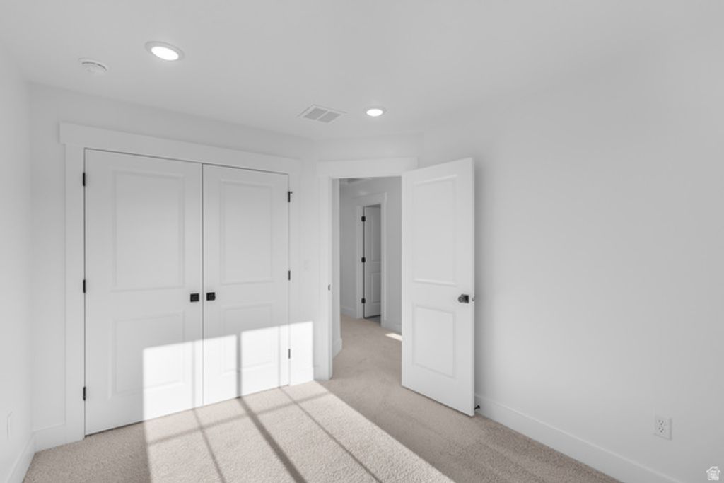 Image 13 of property listing at 2414 W SANTA FE DR, Mapleton, UT 84664