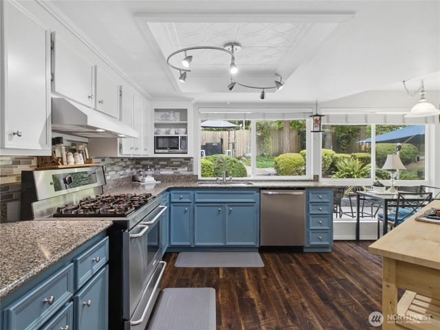 2012 Lincoln Circle Circle SE, Renton, WA 98055