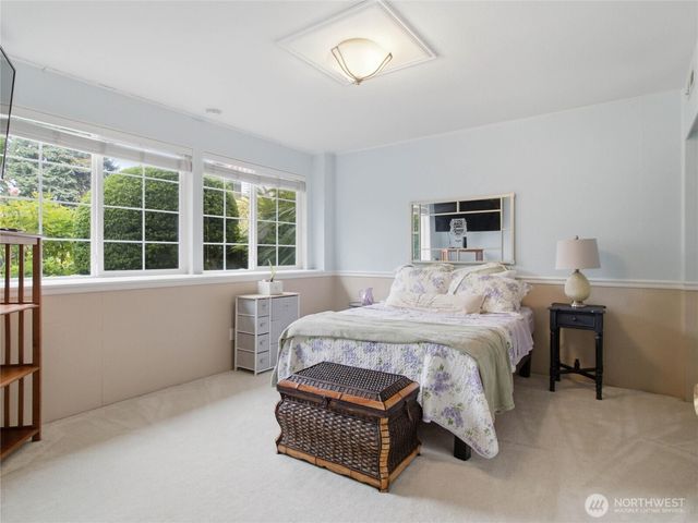 2012 Lincoln Circle Circle SE, Renton, WA 98055