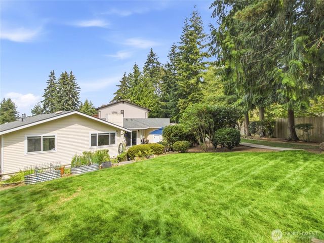 2012 Lincoln Circle Circle SE, Renton, WA 98055