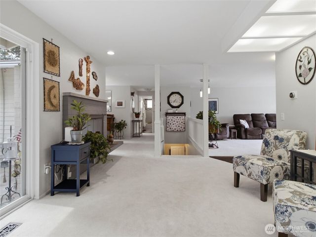2012 Lincoln Circle Circle SE, Renton, WA 98055