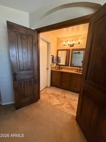 5614 W BUTLER Drive, Chandler, AZ 85226