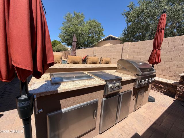 5614 W BUTLER Drive, Chandler, AZ 85226