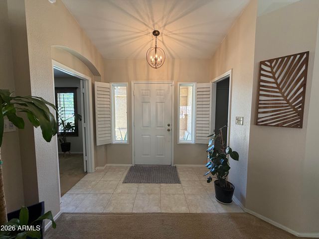 5614 W BUTLER Drive, Chandler, AZ 85226
