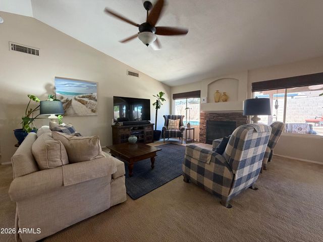 5614 W BUTLER Drive, Chandler, AZ 85226