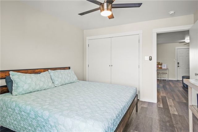 1129 S 11th St 4, Port Aransas, TX 78373