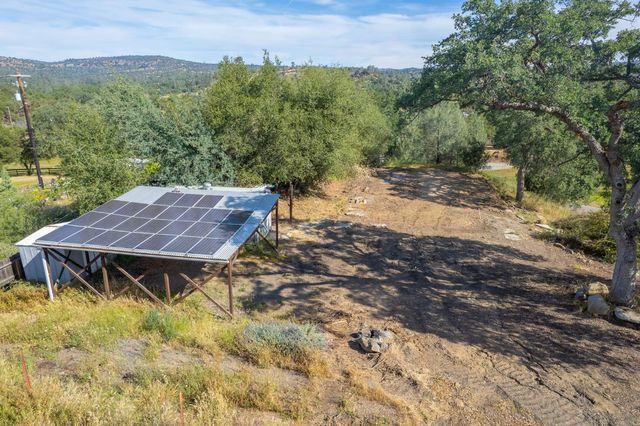 33717 River Knolls Road, Coarsegold, CA 93614