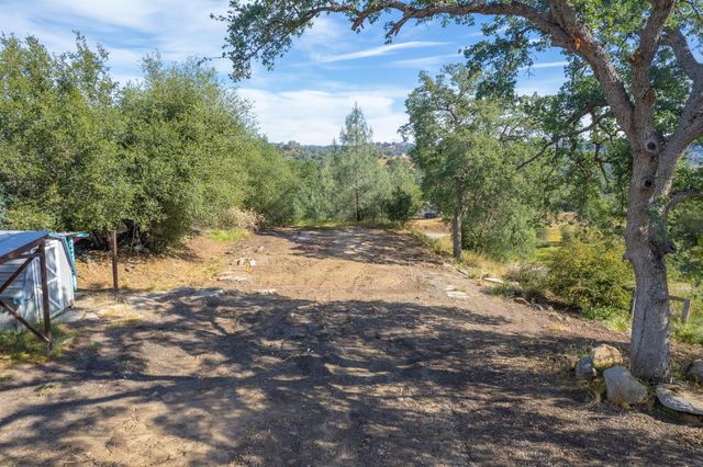 33717 River Knolls Road, Coarsegold, CA 93614