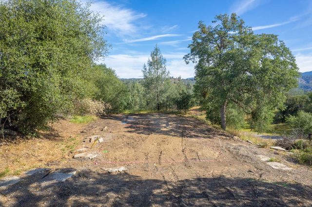 33717 River Knolls Road, Coarsegold, CA 93614