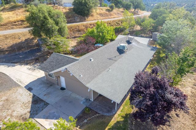 33717 River Knolls Road, Coarsegold, CA 93614