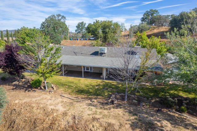 33717 River Knolls Road, Coarsegold, CA 93614