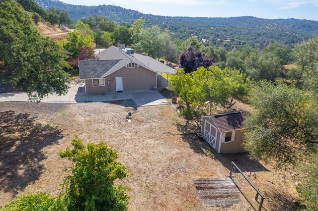 33717 River Knolls Road, Coarsegold, CA 93614