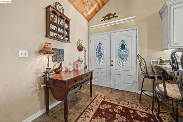 6145 Swiss Ranch Rd, Mountain Ranch, CA 95246