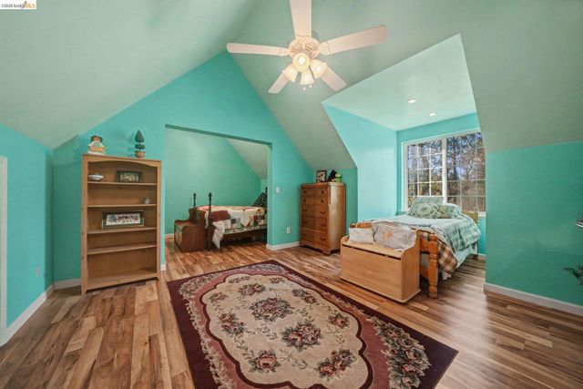 6145 Swiss Ranch Rd, Mountain Ranch, CA 95246