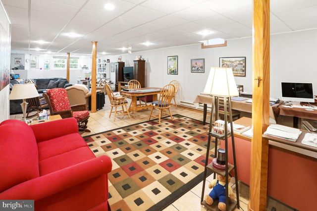 45 INVERNESS LN, Easton, PA 18045