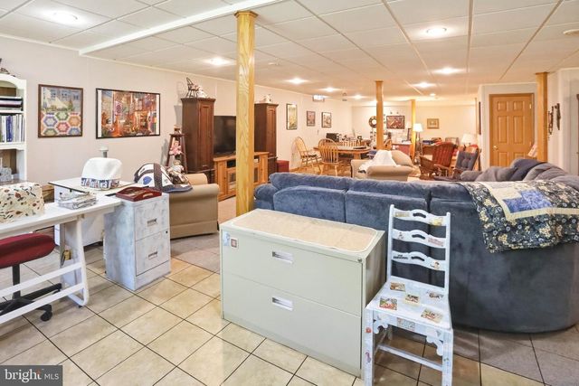 45 INVERNESS LN, Easton, PA 18045
