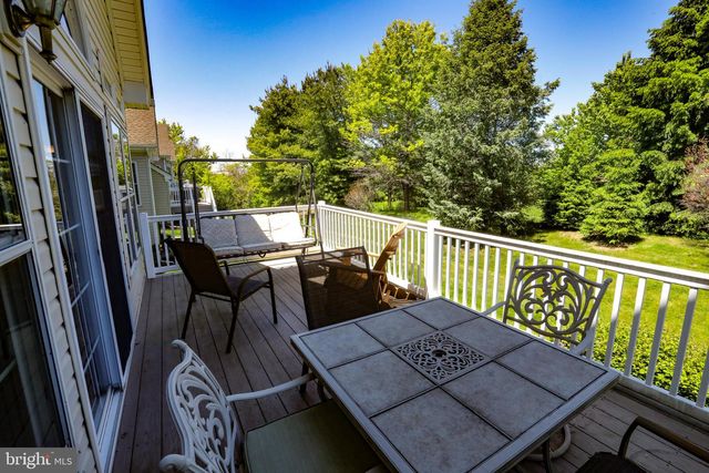 45 INVERNESS LN, Easton, PA 18045