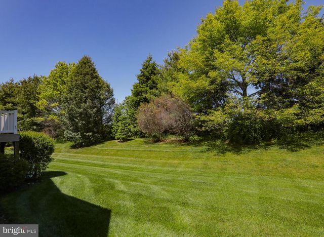 45 INVERNESS LN, Easton, PA 18045