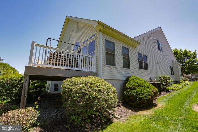 45 INVERNESS LN, Easton, PA 18045