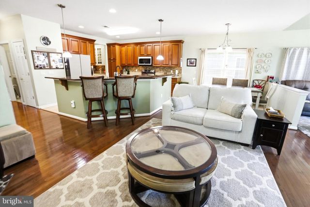 45 INVERNESS LN, Easton, PA 18045