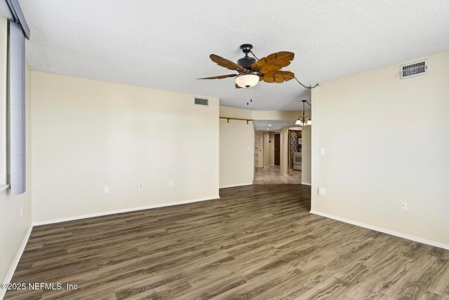 925 HALIFAX Avenue 0103, Daytona Beach, FL 32118