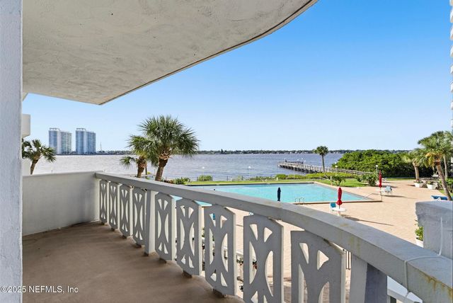 925 HALIFAX Avenue 0103, Daytona Beach, FL 32118