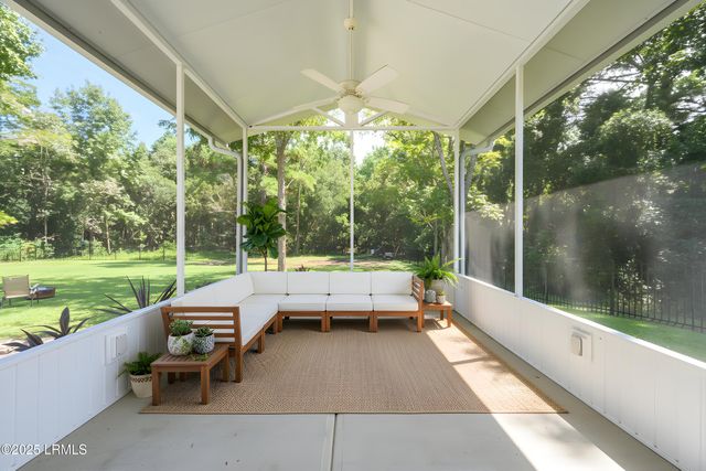 2267 Osprey Lake Circle, Hardeeville, SC 29927