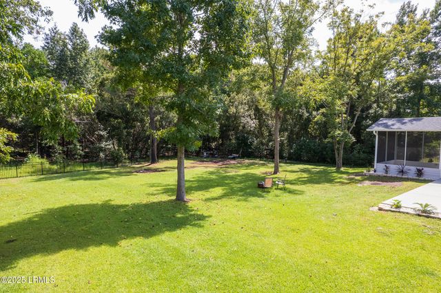 2267 Osprey Lake Circle, Hardeeville, SC 29927