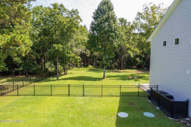 2267 Osprey Lake Circle, Hardeeville, SC 29927