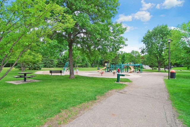 5232 Brookview Avenue, Edina, MN 55424