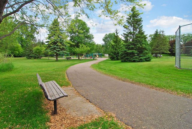 5232 Brookview Avenue, Edina, MN 55424