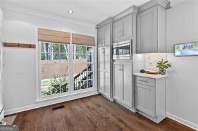 1199 Ashley Lake Drive, Marietta, GA 30062