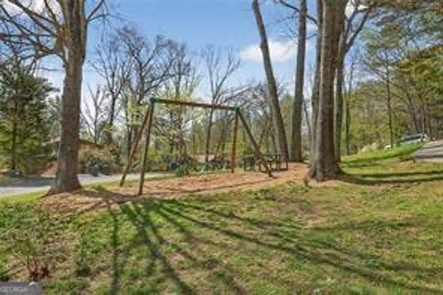 1199 Ashley Lake Drive, Marietta, GA 30062