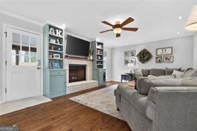 1199 Ashley Lake Drive, Marietta, GA 30062