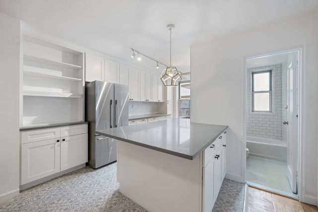143 Bennett Ave Apt 1K, New York City, NY 10040