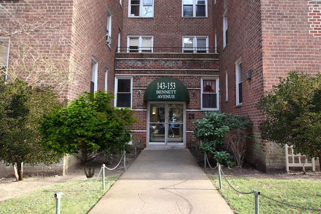 143 Bennett Ave Apt 1K, New York City, NY 10040