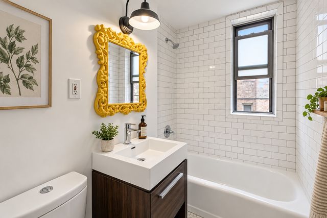 143 Bennett Ave Apt 1K, New York City, NY 10040