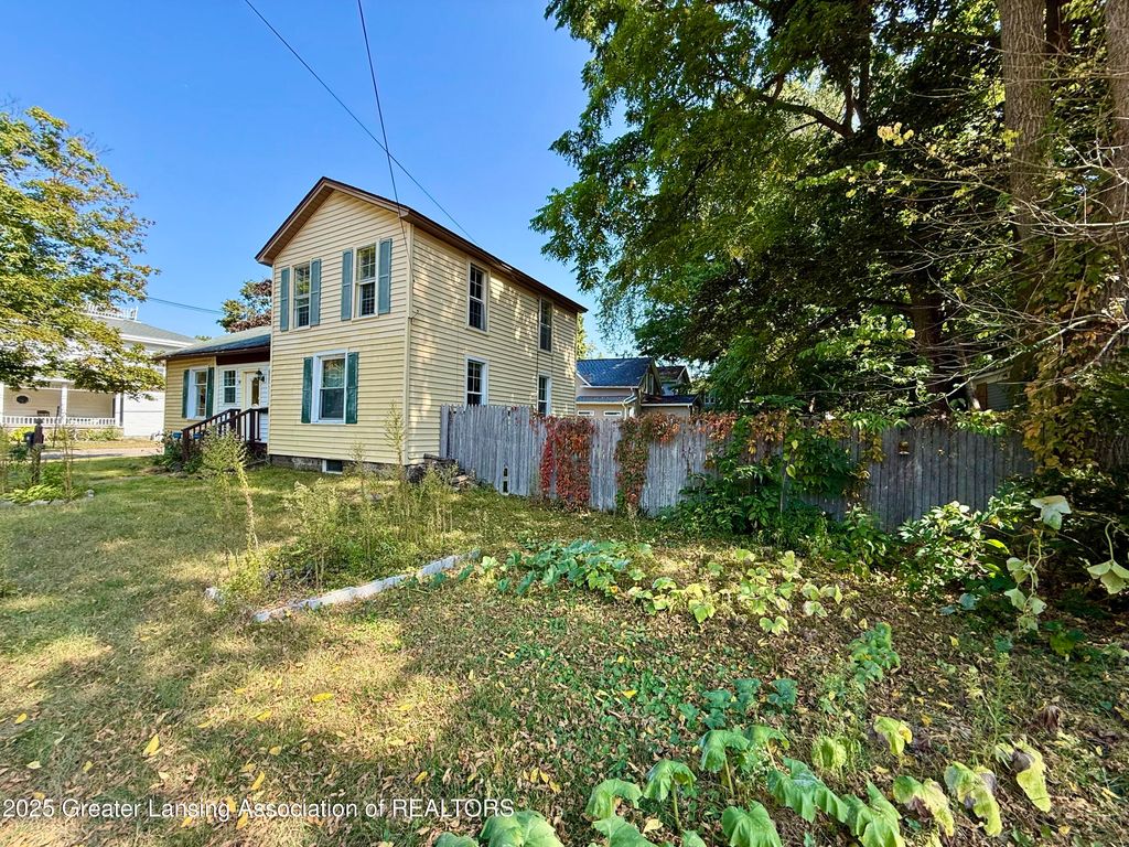 101 S East Street, Eaton Rapids, MI 48827