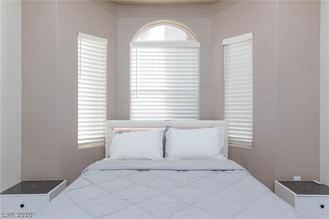 6525 Ponderosa Way, Las Vegas, NV 89118