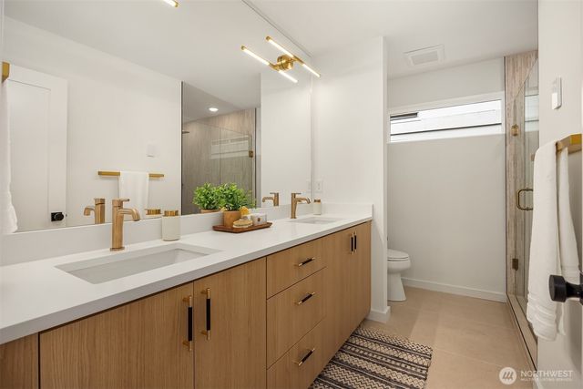 1502 N 100th Street, Seattle, WA 98133