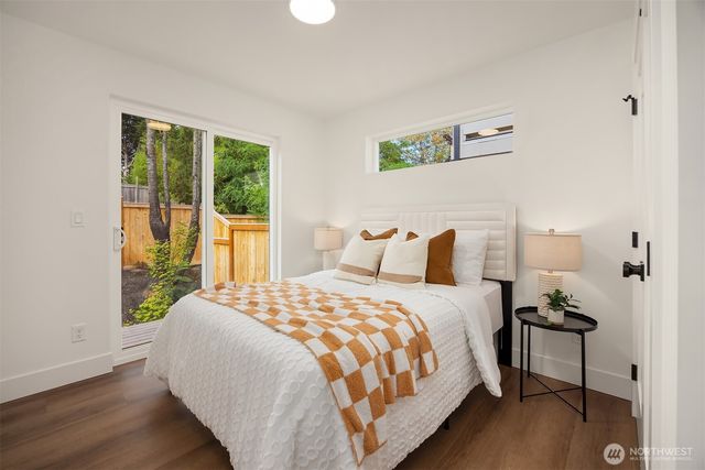 1502 N 100th Street, Seattle, WA 98133