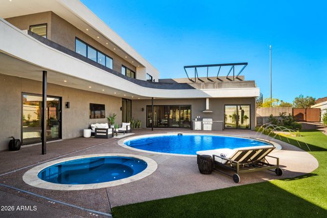 1831 E PALMAIRE Avenue, Phoenix, AZ 85020