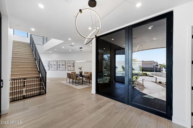 1831 E PALMAIRE Avenue, Phoenix, AZ 85020