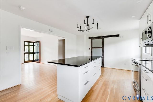 2307 Cranbrook Rd, Henrico, VA 23229