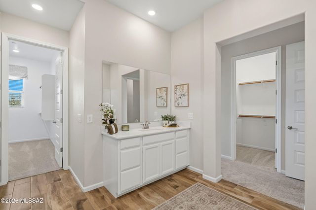 6560 W Winding Knoll Place, Marana, AZ 85658