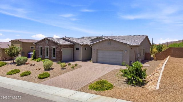 6560 W Winding Knoll Place, Marana, AZ 85658