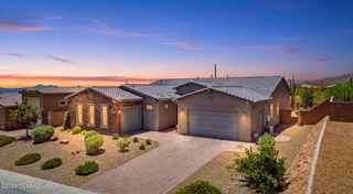 6560 W Winding Knoll Place, Marana, AZ 85658