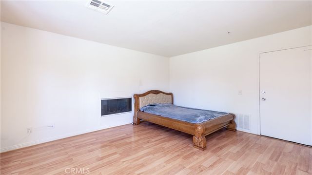 13619 W Constitution Way, Fontana, CA 92336