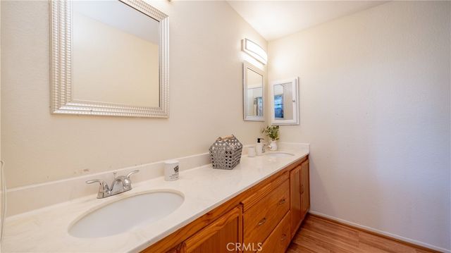 13619 W Constitution Way, Fontana, CA 92336