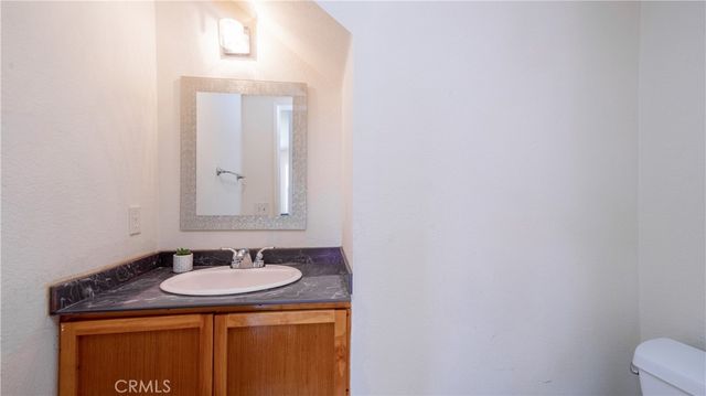 13619 W Constitution Way, Fontana, CA 92336